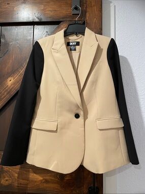 DKNY Beige Blazer with Black Sleeves